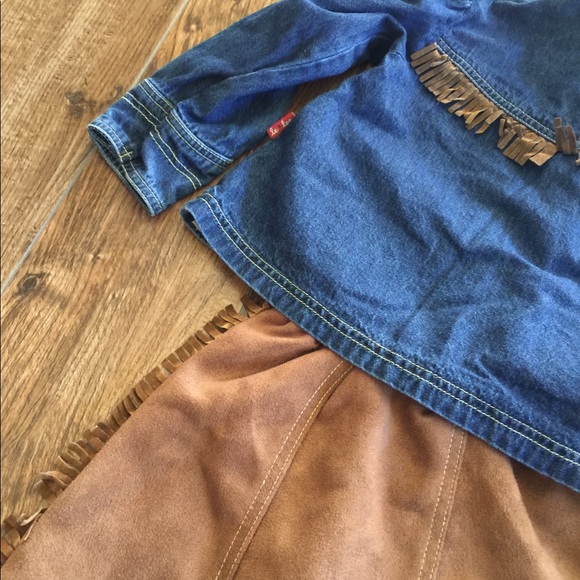 Le Top Girls Outfit - Picture 3 of 5